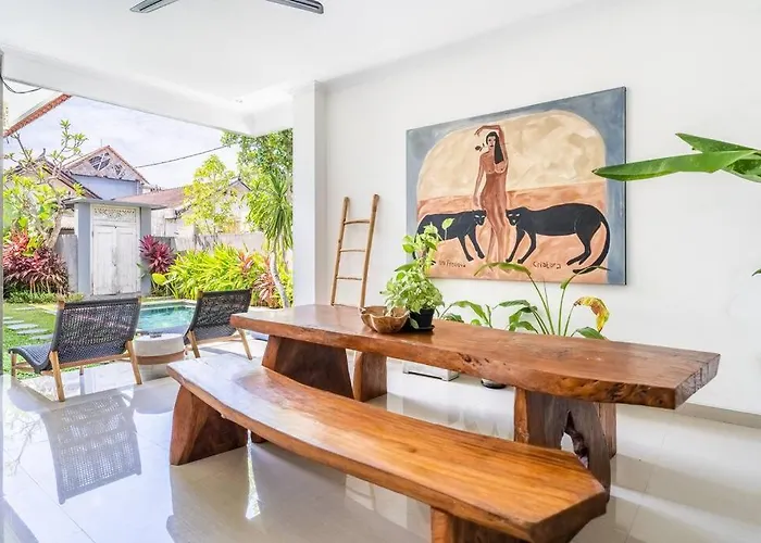 Charming 3 Bedroom Close Berawa *