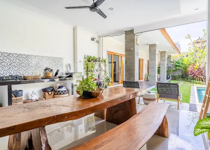 Charming 3 Bedroom Close Berawa * تْشانغو