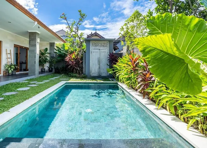 Charming 3 Bedroom Close Berawa